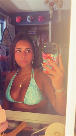 #fyp #burnette #tan #viraltiktok #blowthisupforme | tan