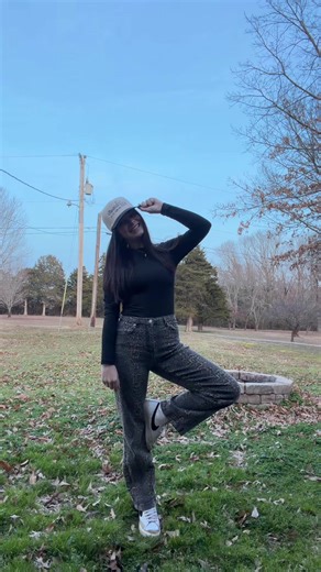 Stylish Work Outfit Ideas