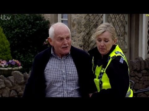 Emmerdale - Eric & Tiny fight