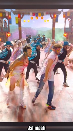 Hrithik Roshan & Tiger Shroff iconic dance #hrithikroshan #tigershroff #dance
