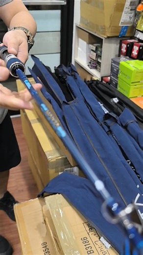 🚨🚨🚨NEW ARRIVAL!!! 🚨🚨🚨 OKUMA MANTA SLOW PITCH overhead jigging rod is now available in: 200g PE 1.5 max 250g PE 2 max 350g PE 3 max 450g PE 4 max 550g PE 5 max 650g PE 6 max Length: 6ft 4in (193cm) Guides: Sea Guide Zirconia (SPIRAL) Reel Seat: Fuji Material: Solid carbon rod Section: 2-pc butt jointed DM us for inquires or come see us at: 🏬 STORE ADDRESS: FINS N TACKLES FISHING SUPPLIES 2nd Floor, La Buena Bldg., 7439 Dr. A. Santos Ave., Brgy. San Isidro, Sucat, Parañaque 📍 LANDMARK: Rig