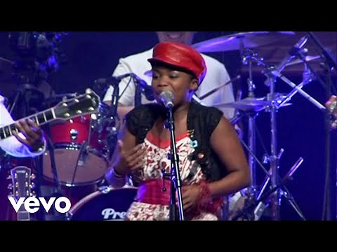 Freshlyground - Zithande (Live in Johannesburg at the Sandton Convention Centre, 2008)