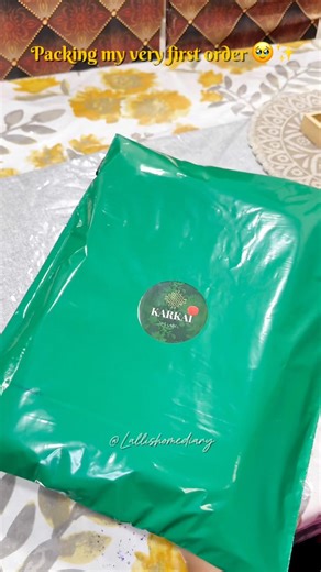 My First Ever Order from Dubai! 🥹✈️ #Shorts #SmallBusiness #FirstOrder