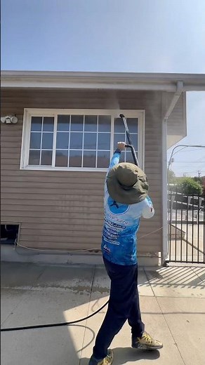 House Washing Oxidized Vinyl Siding – Safe Restoration! Part 2