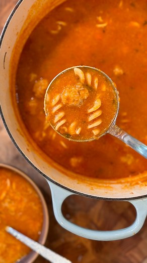 Bobby Parrish | High Protein & Low Carb Meatball Soup 🥘 #ad @kettleandfire has always been my go-to for making soups & stews, in addition to bone broth,... | Instagram