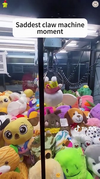 Failed at the claw machine 😂😅🤣#fail #foryou #funny #haha | Claw Machine