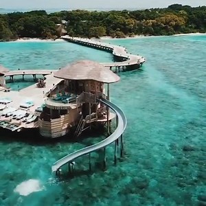 Sliding into the weekend in the Maldives 😍 🎥meryldenis | UNILAD Adventure