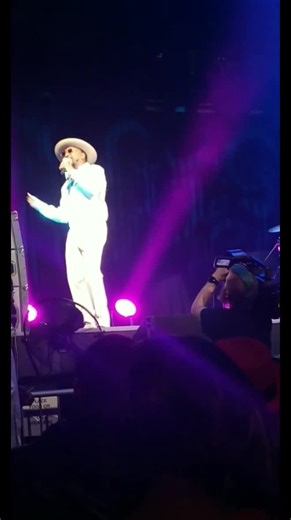 Just a friendly reminder.. Live life!! Do what makes you smile. Your worth is non negotiable!! You are WORTH IT. YOU BEEN WORTH IT.