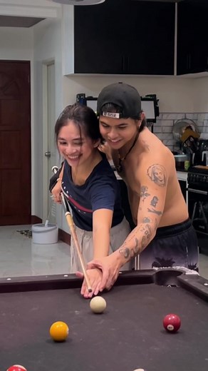 Expert Tips on How to Hug Your Crush