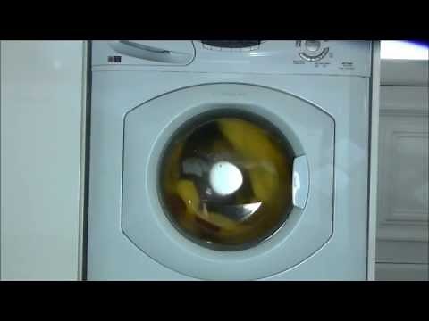 Hotpoint WT960 Washing Machine : Acrylics Mini load (Full Cycle)