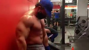 286K views · 10K reactions | BICEPS WORKOUT ZOTTMAN CURLS 30-40lbs...