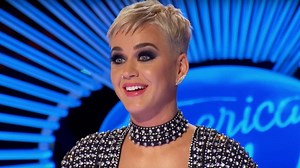 Katy Perry Splits Her Pants Laughing, Flashes the ‘American Idol’ Audience: Watch!