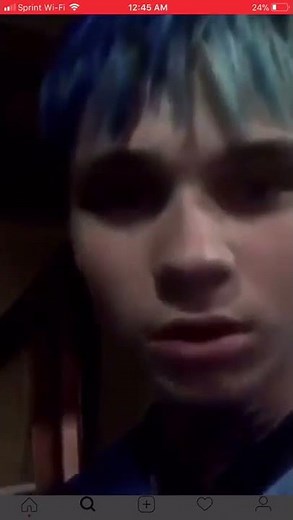 Lil peep dead on tour bus...