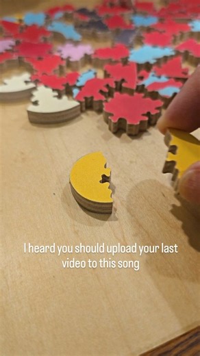 Bizzle's Puzzles on Instagram: "If you don't know wooden puzzles, this is a little silly. But if you do, look! I connected my first pieces! 🥹 I am definitely team do the easy parts first. #ParPuzzles #HandmadeArt #JigsawPuzzle #PuzzlePieces"