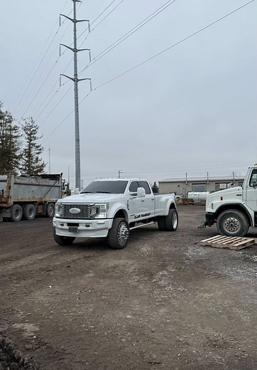 Exploring the Ford F450 with American Force Wheels