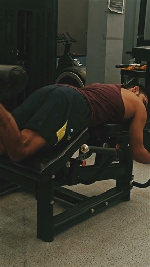 leg workout 🦵#legworkout #bodybuilding #musclebuliding #short #reel