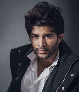 Abijeet Duddala (Bigg Boss Telugu 4) Age, Height, Girlfriend, Family, Biography, & More » StarsUnfolded