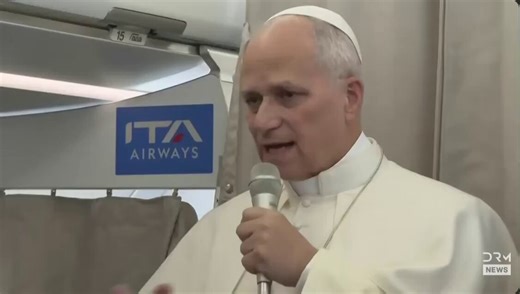 @ApostateProphet Holy crap. In this clip, he uses Lebanon (of all places) as an example to successful peaceful Muslim and Christian coexistence.