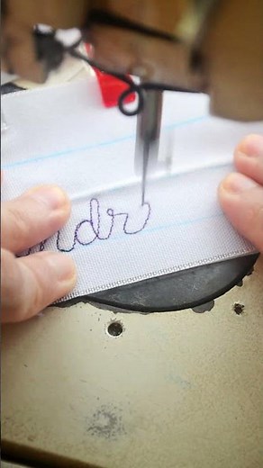 how to sew letters using embroidery machine #freemotionembroidery #lettering #embroiderybeginners
