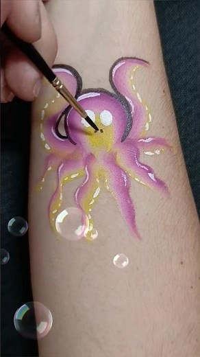 1-MINUTE quick & easy painting ✨ OCTOPUS ✨ face paint & body paint tutorial