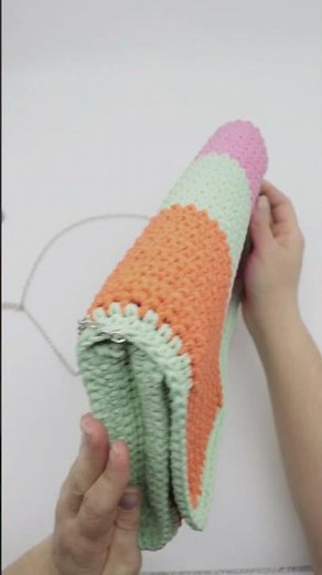 Ariadne Clutch Bag Crochet Pattern