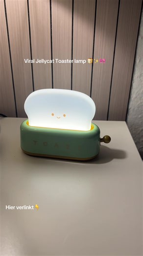 viral Jellycat toaster lamp 🍞✨ I’m obsessed… it’s too cute 😭💗 #jellycat #toasterlamp #nightlight #cutecore #fyp