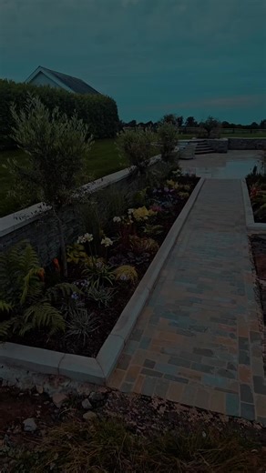 Mastering Paving Techniques for Stunning Landscapes