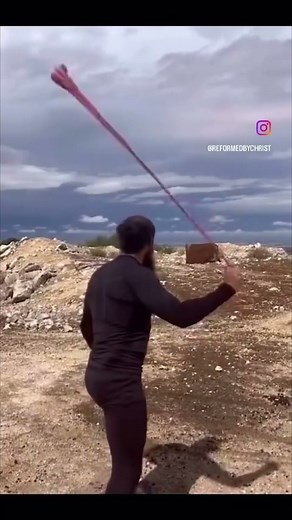 Ancient Slings work! #medieval #medievalweapons #throwingweapon