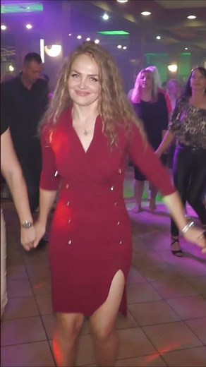 Plava Vila u kolu! #kolo #dance #elektronke