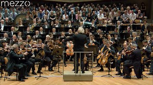 Happy birthday Sir Simon Rattle ! Here's an excerpt of Mahler's Symphony No.6 with the Berliner Philharmoniker | Mezzo