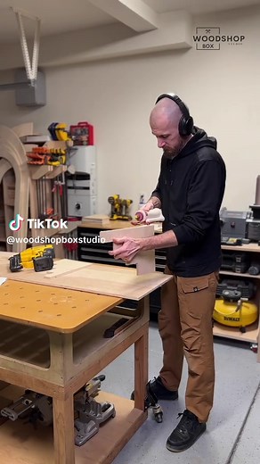 How to Build a 3D Layered Arch: Step-by-Step Guide