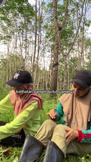 Exploring Life as a Rubber Plantation Worker