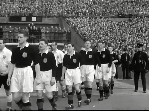 #OTD 1951: Newsreel showed beautiful footage of Scotland clinching the Home Championship from England at Wembley. Modern football needs Alexander Moyes style commentary. | BBC Archive
