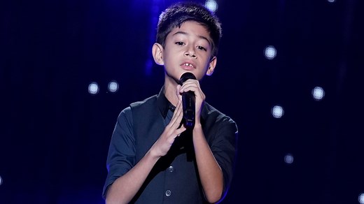 The Voice Kids - Ilan chante "Les feux d’artifice" de Calogero