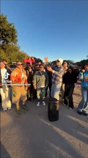 LOS DESPECHADOS ( me va bonito ) Dale Pututi & Nesty Ft Tito El Bambino