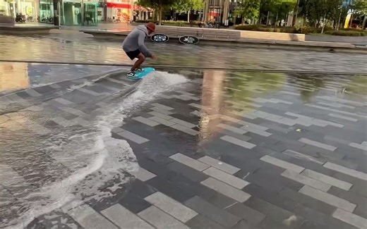 浅滩冲浪skimboard沙板，危险动作请勿模仿