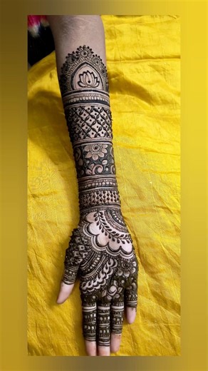 beautiful henna design for half saree function ❤️🥰#mehndi #shorts #viral #youtubeshorts