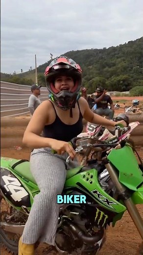Beautiful Woman Dirt Bike Hill‼️❤️🏍️#beautifulwomen #dirtbike #bikelife #her #natural #aura #viral