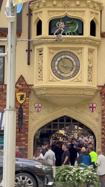A little piece of Europe in the heart of Perth. #Perth #LondonCourt #Architecture #History #Cityscape