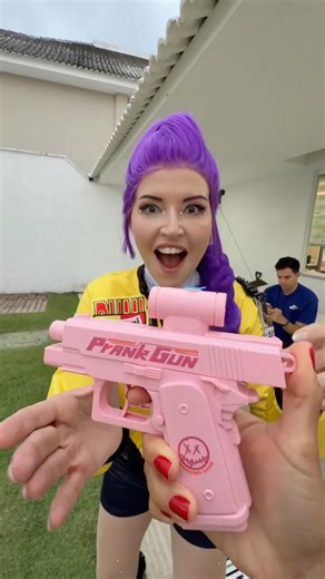 TROLLAGEM REVERSA COM A GUERREIRA DO K-POP! #shorts