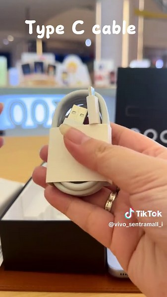 Unboxing the iQOO Z11 5G: Features & Pre-Order Benefits