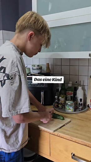 1.2K views · 1.4K reactions | Der Unterschied bei zwei Kindern #kinder #familie #spaß #funny #lustig #alltag #comedyvideo #humor | FunFam4Life | Facebook