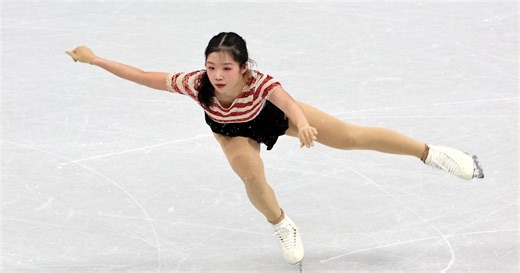 Ami Nakai shines, takes lead after short program