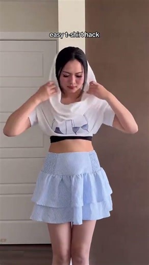 Easy tshirt hack was made for me and I never want to wear anything else left or right?#fashion#howto