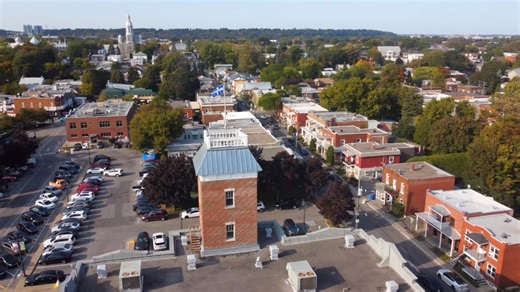 2.5K views · 34 reactions | Le drapeau du Québec a 77 ans aujourd'hui! Bonne fête à notre fleurdelisé! ⚜️拾 | Mathieu Traversy | Facebook