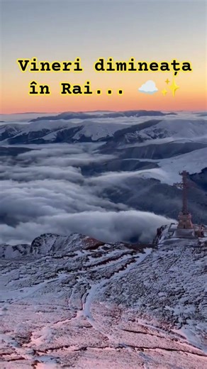 Deasupra norilor: Apus magic la Crucea Caraiman! 🏔️🌅 #romania #caraiman