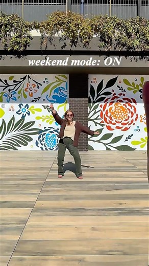 Family Dance Break (Clapping Hands Dancing Trend)