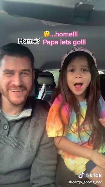 Reply to @kenmas_leftbuttcheck we love elf #replytocomments #asl #fatherdaughter #car #pajamas #deaf #fypシ #deafculture #byeee