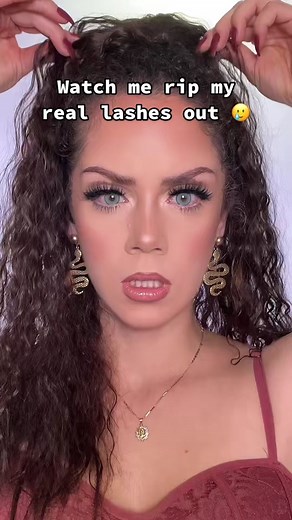 What to Do If Your Eyelashes Get Ripped Out