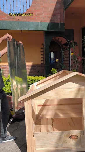 construcción de una casita para perros... #construccion #de #casa #para #perros #materiales #obra #trabajo #construcciones